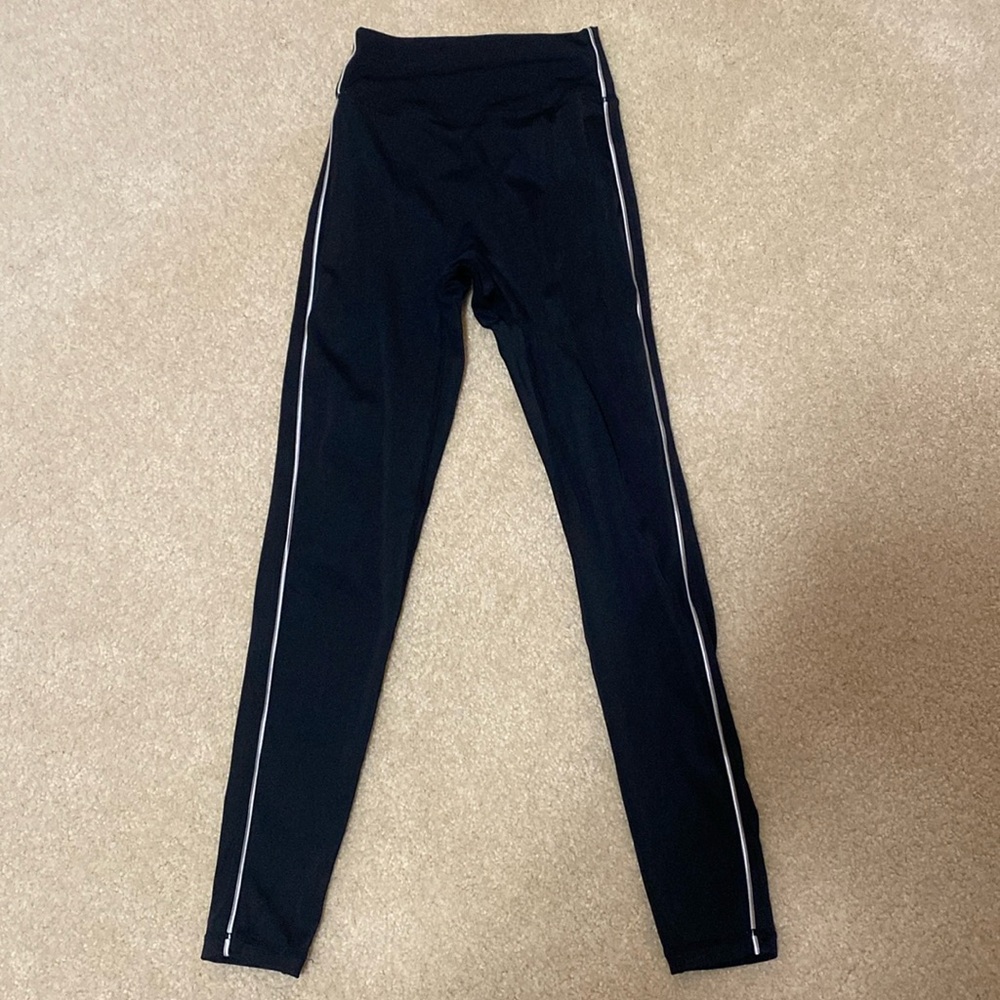 Buffbunny Leggings Black w/ White Side lines